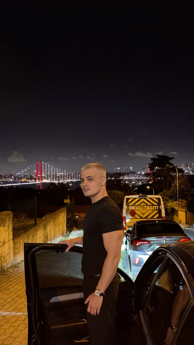 Ky Saint in Istanbul